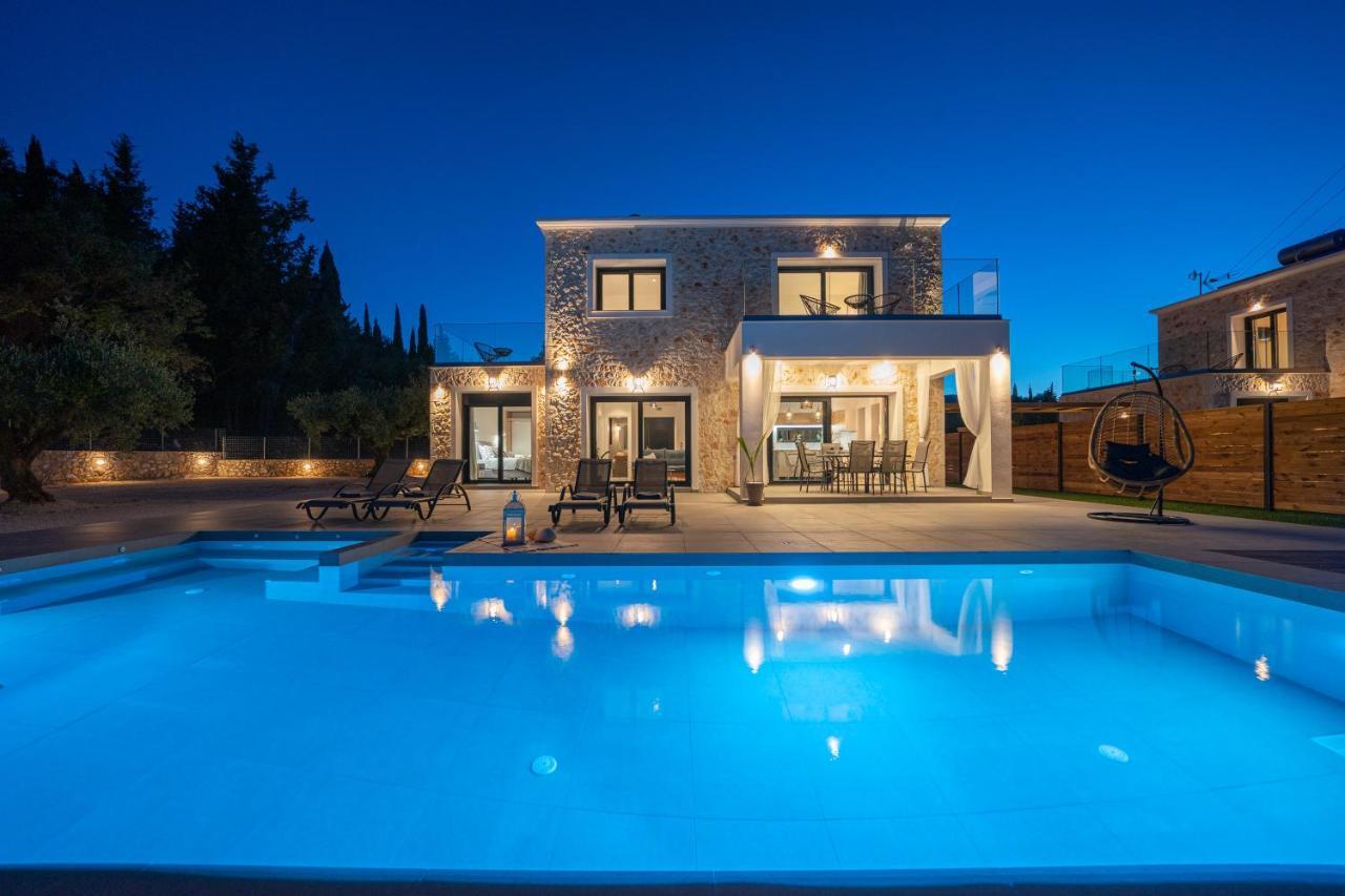 Diosas Luxury Villas Andipata Exterior foto
